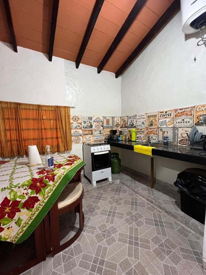Itauguá Granja Relaxアパートホテル エクステリア 写真